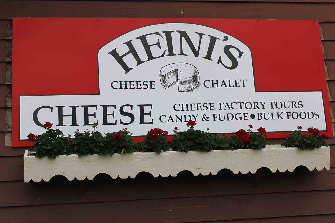 2024_Convention_Amish_Tour_Heini's_Cheese_Chalet_1 2024_Convention_Amish_Tour_Heini's_Cheese_Chalet_1