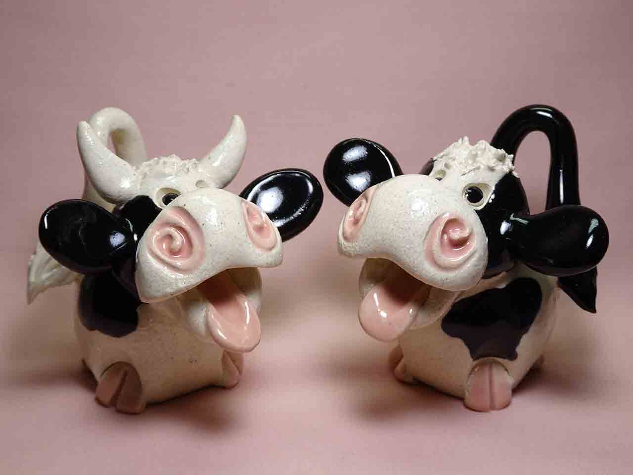 42249 Pence Pets salt and pepper shakers - cows