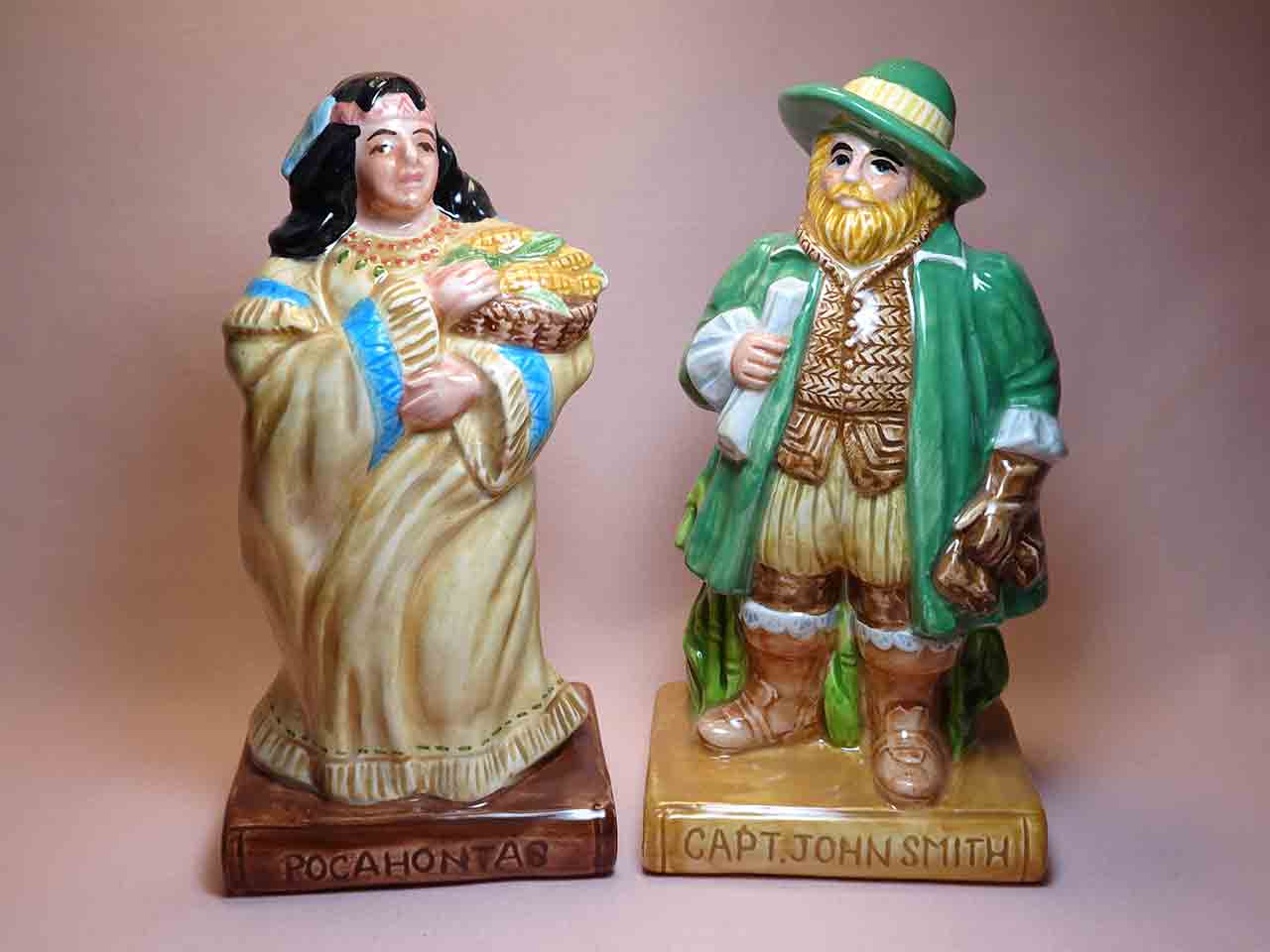 42748 American Folklore series of salt and pepper shakers - Pocahontas & Captain John Smith