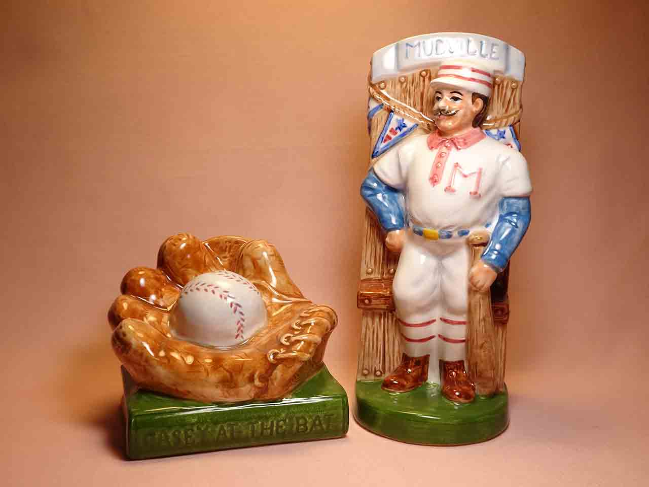 42752 American Folklore series of salt and pepper shakers - Casey at the Bat