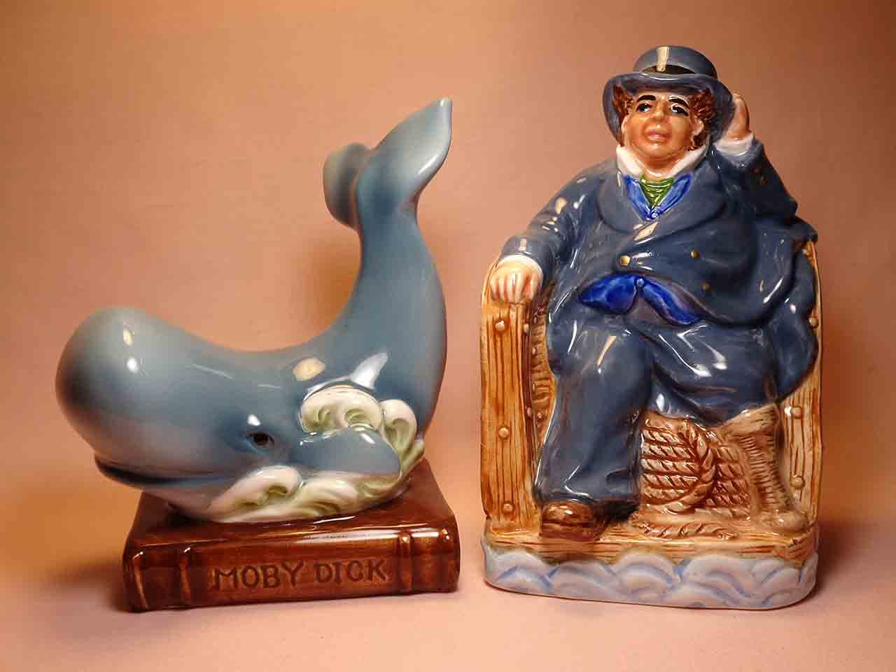 42753 American Folklore series of salt and pepper shakers - Captain Ahab and Moby Dick