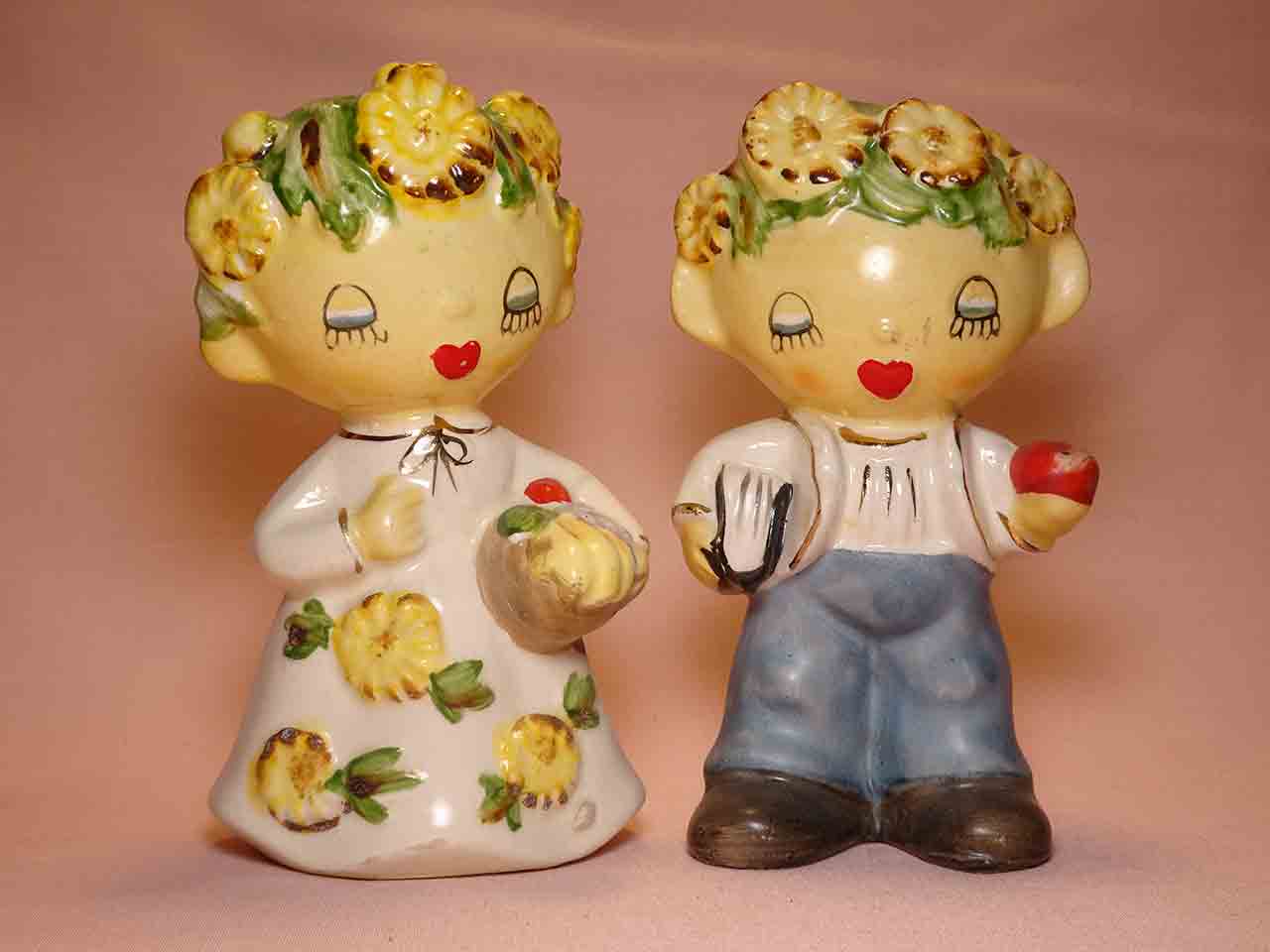 43049 Four Seasons Flower Children salt and pepper shakers - Fall