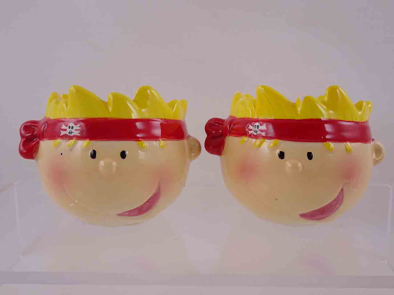 54246 Pirate Heads that Double as Eggcups salt and pepper shakers