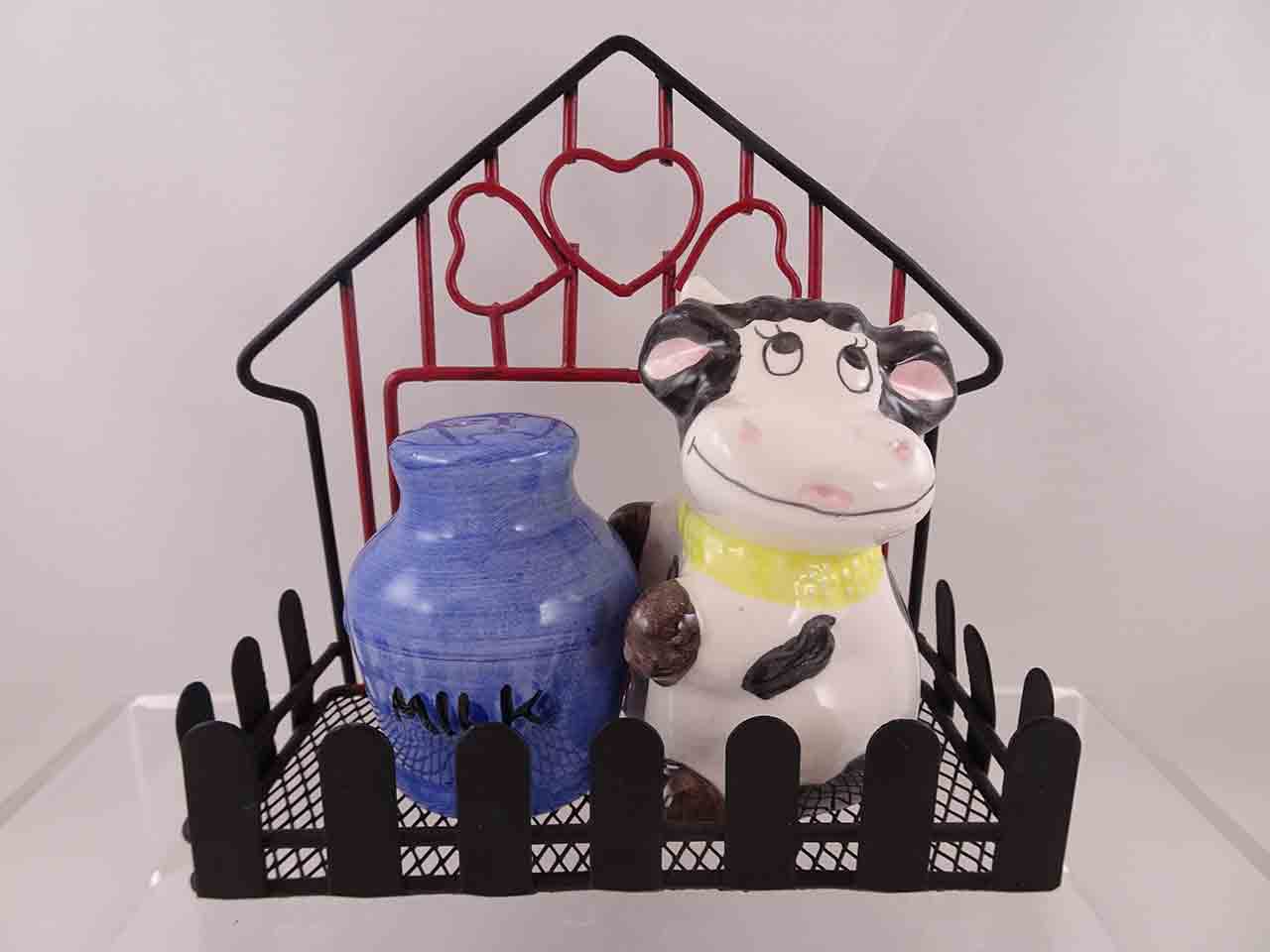 54264 Cow with mild jug on metal / wire barn base with fence salt and pepper shakers