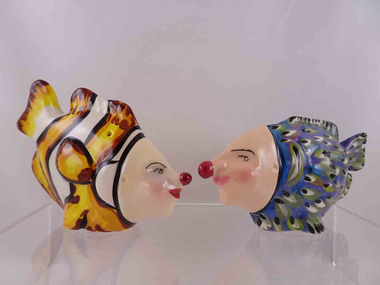 58347 Clownfish made by private ceramicist salt and pepper shakers