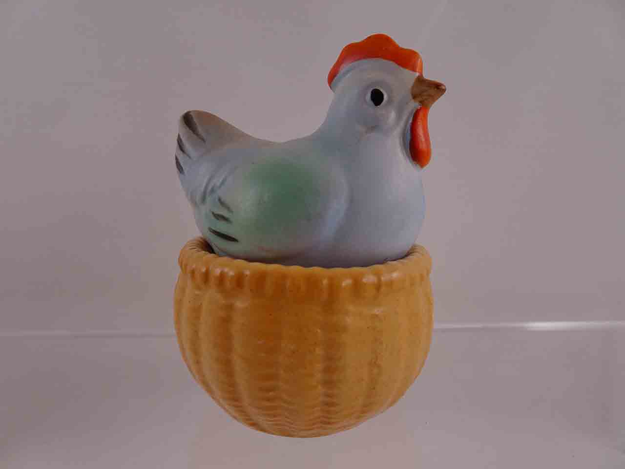 59159 Goebel stacking hen on basket salt and pepper shakers