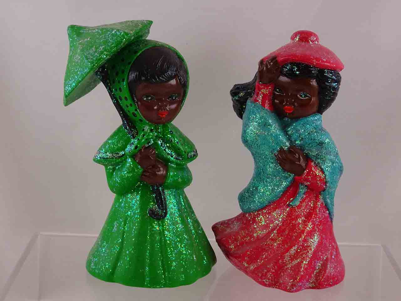 59398 Girls of the month by Jean Grief - salt and pepper shakers