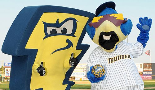 Featured_Articles_Stadium_Giveaways_Tenton_Thunder_3 Featured_Articles_Stadium_Giveaways_Tenton_Thunder_3