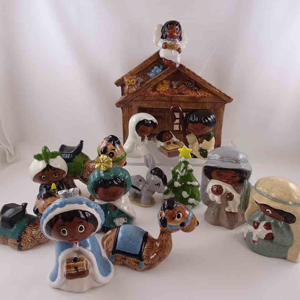 Jean_Grief_Navity_Scene_Series Jean Grief nativity scene series of salt and pepper shakers - complete set