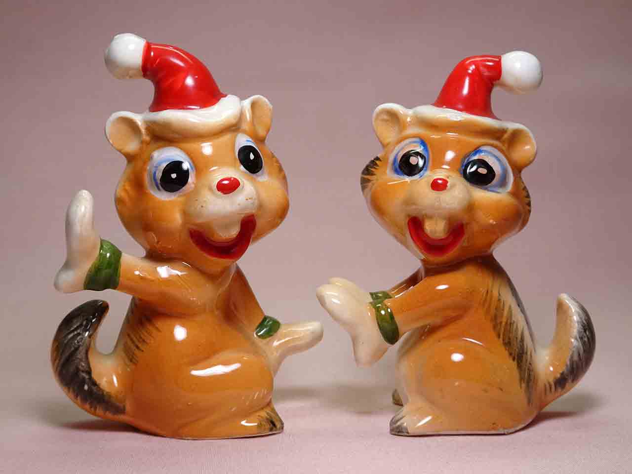40992 Kreiss Christmas chipmunks salt and pepper shakers