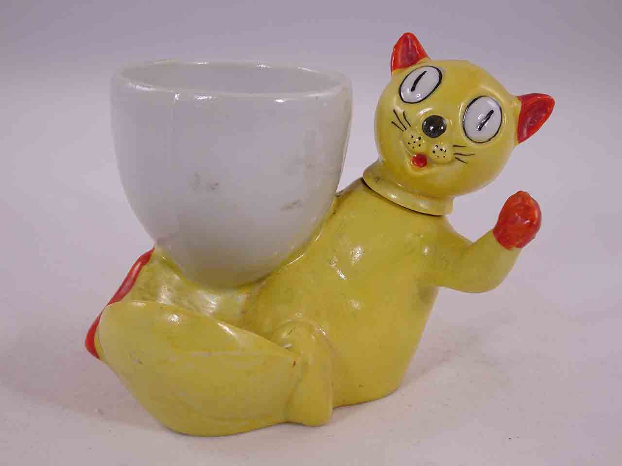 48241 Germany Egg Cup and Shaker Head Animals - cat