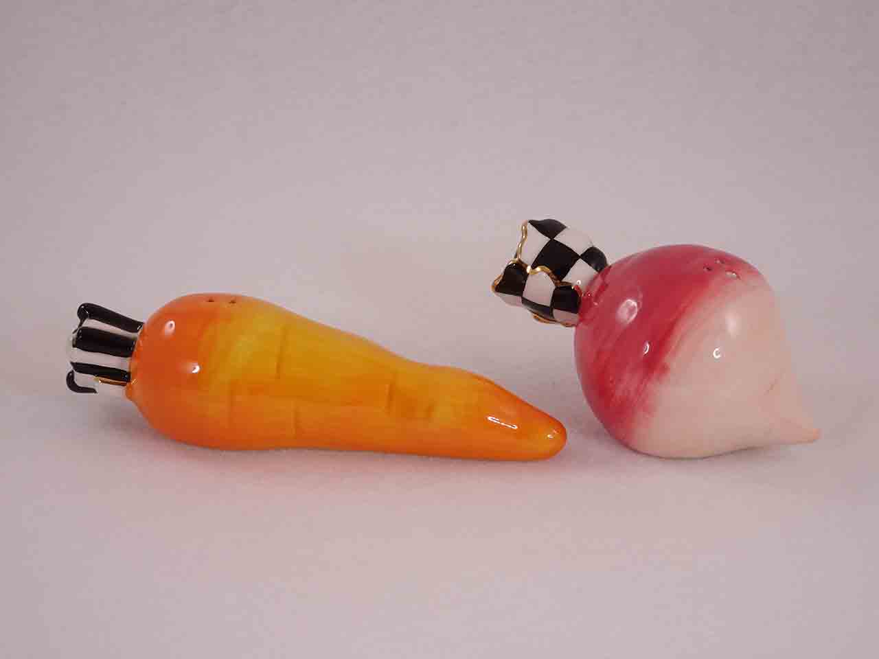 50807 MacKenzie-Childs salt and pepper shakers - vegetables