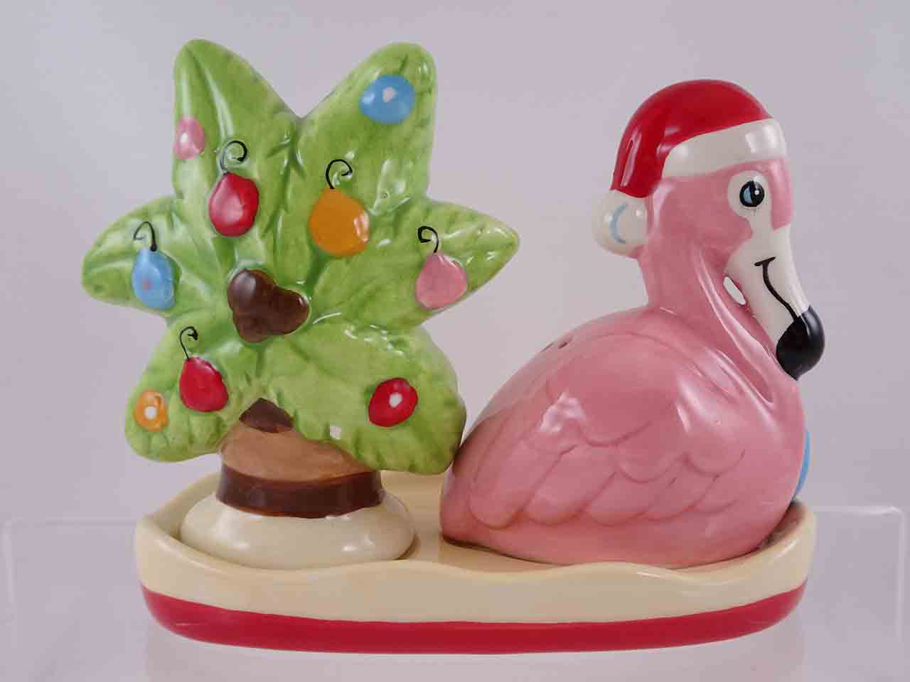 54906 Christmas flamingo and palm tree salt and pepper shakers
