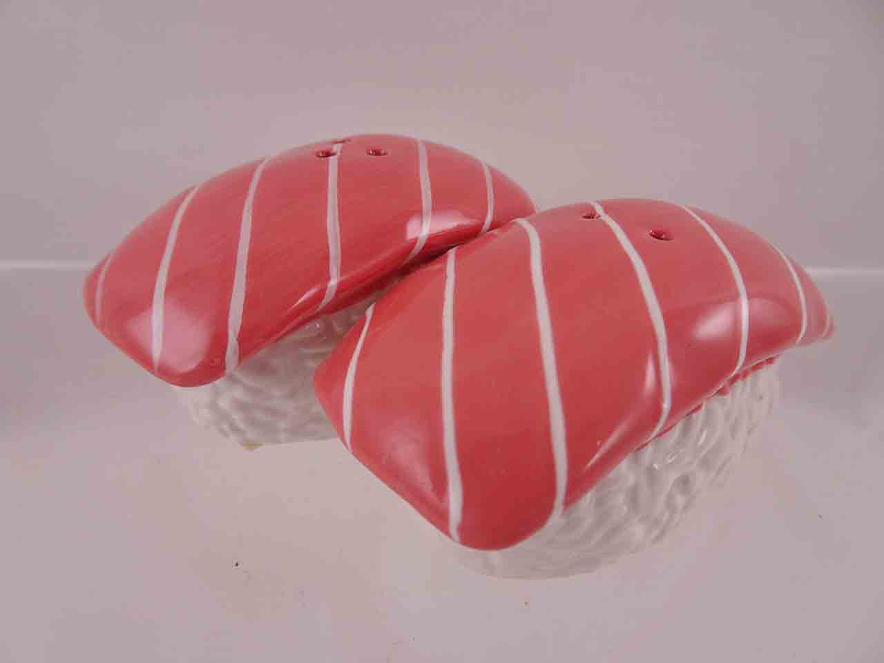 57055 Pacific Giftware sushi salt and pepper shakers