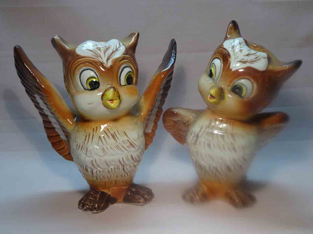 30475 Kreiss animals salt and pepper shakers - owls
