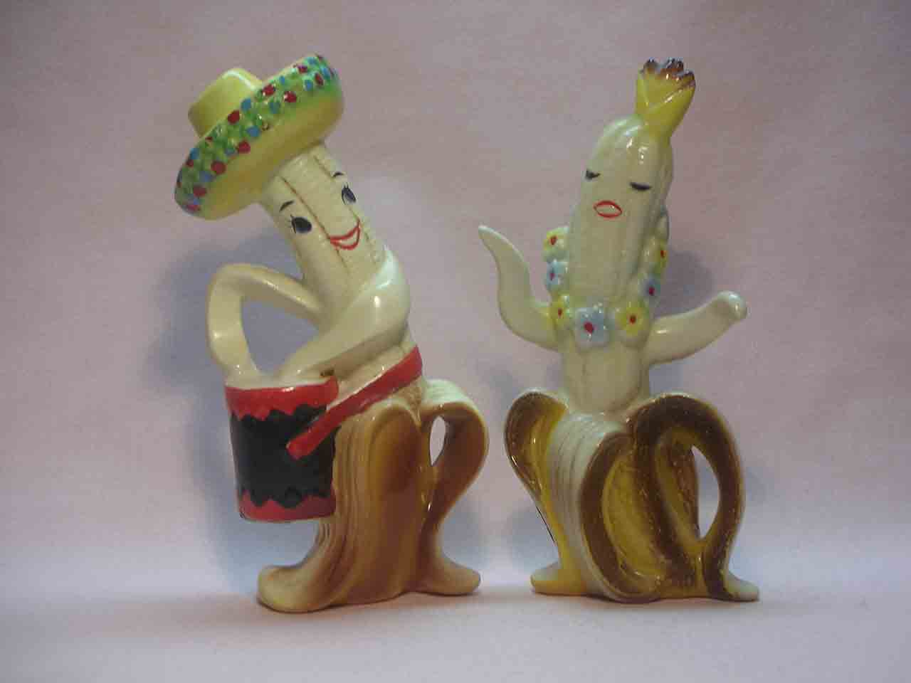 1162 Anthropomorphic banana salt and pepper shakers