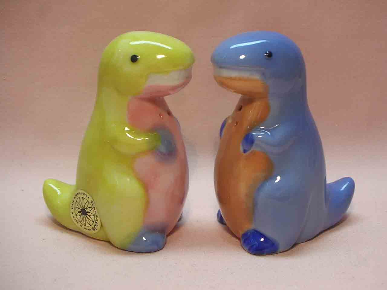 1807 Takahashi Japan little colorful dinosaurs series of salt and pepper shakers - tyrannosaurus