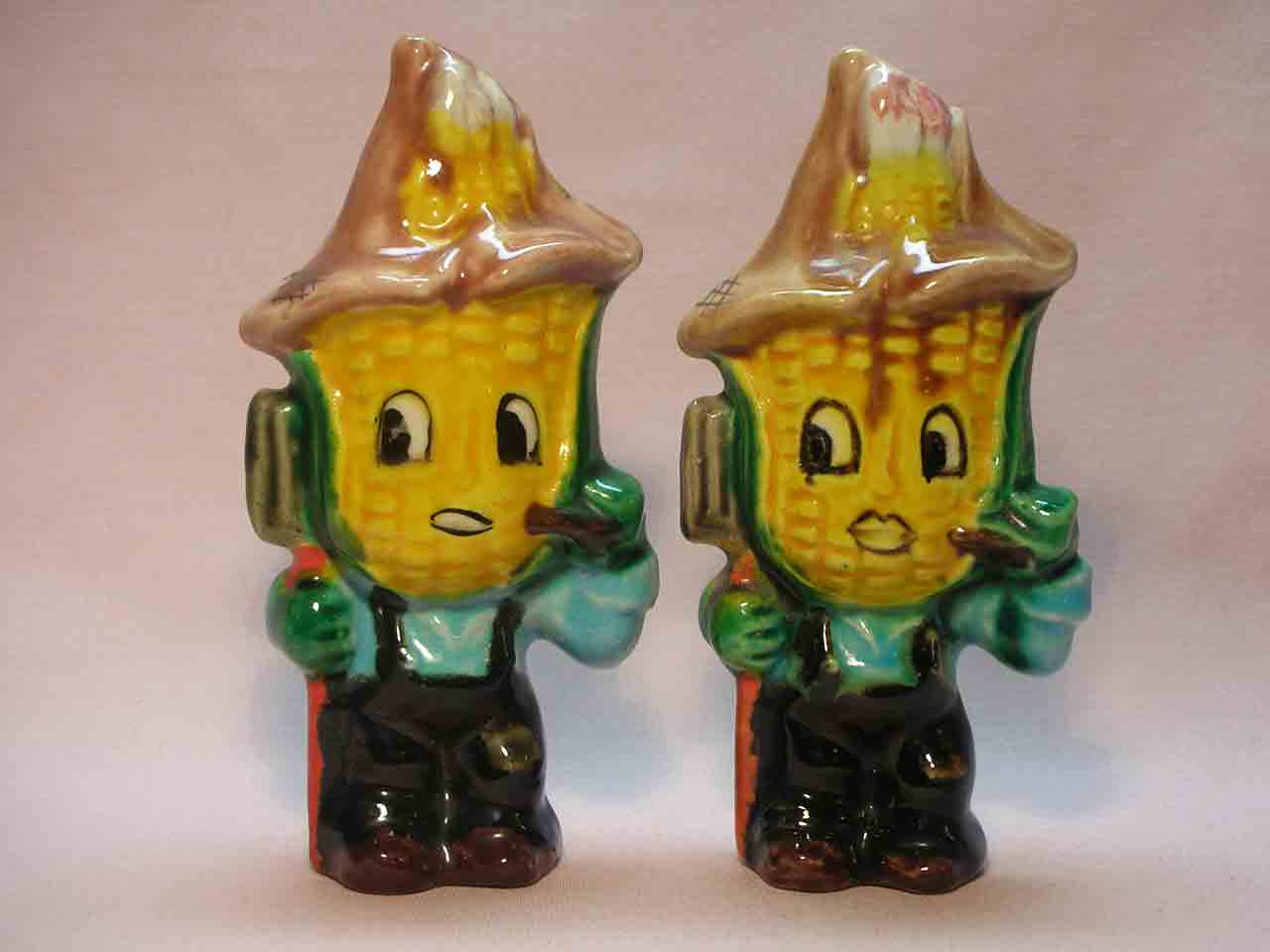 876 Anthropomorphic vegetable farms salt and pepper shakers called "Country Cousins" - Corn