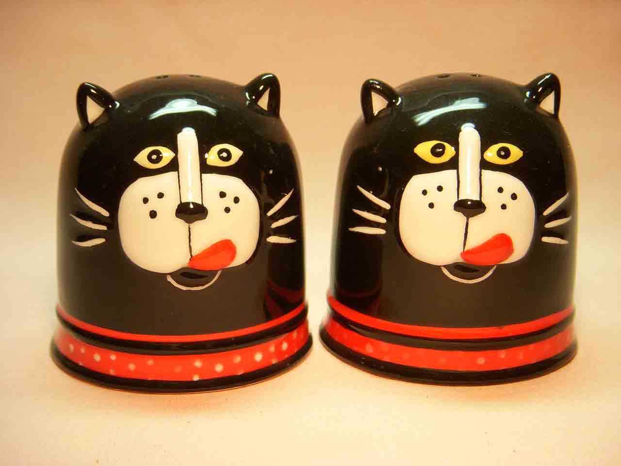 7200 Unique Produx Cat and Dog Heads salt and pepper shakers