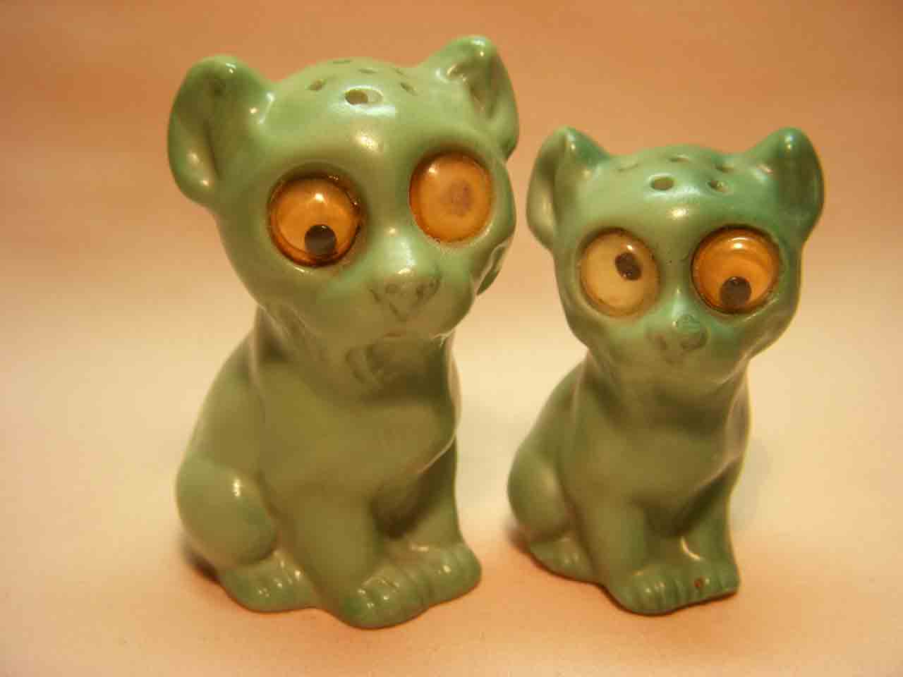 19618 Germany google-eyed animal salt and pepper shakers - dogs