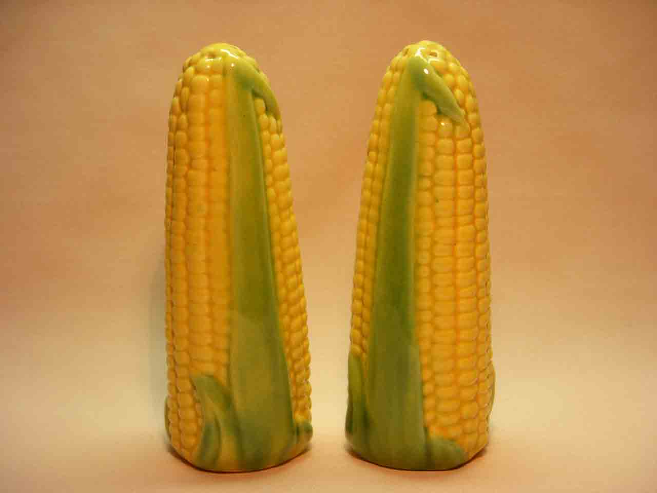 21603 Vallona Starr corn salt and pepper shakers