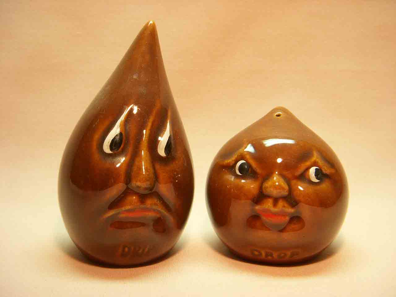 21658 Vallona Starr Drip and Drop salt and pepper shakers