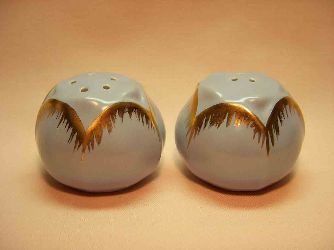 21674 Vallona Starr tulips salt and pepper shakers