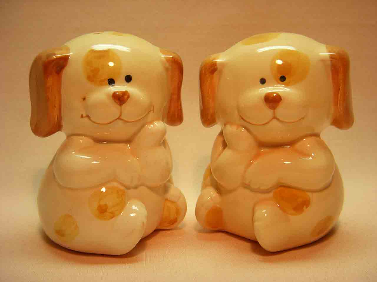 21977 Josef Original animals salt and pepper shakers series - dogs