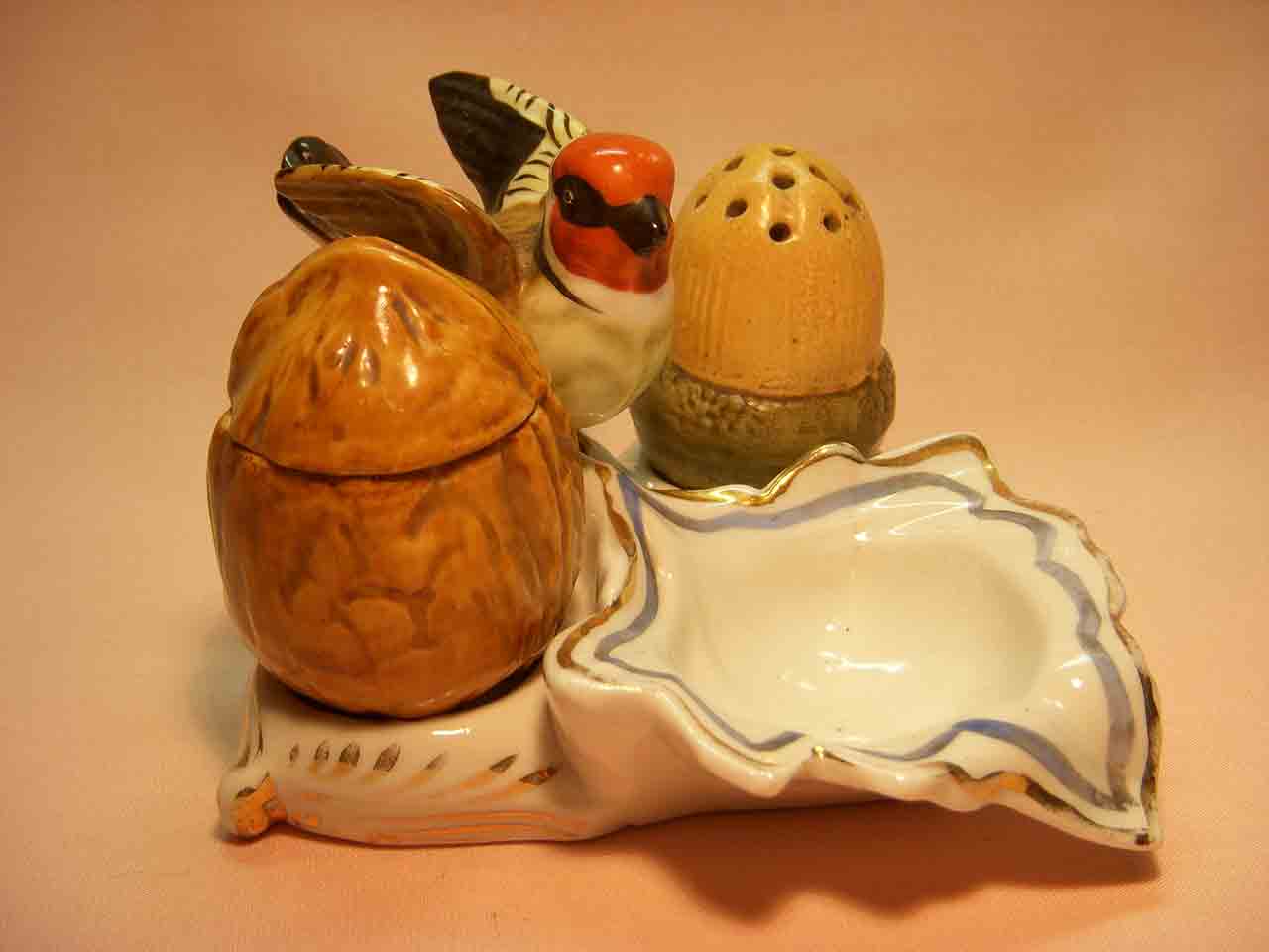 22618 Conta and Boehme Germany bird condiment set with pepper shaker and open salt