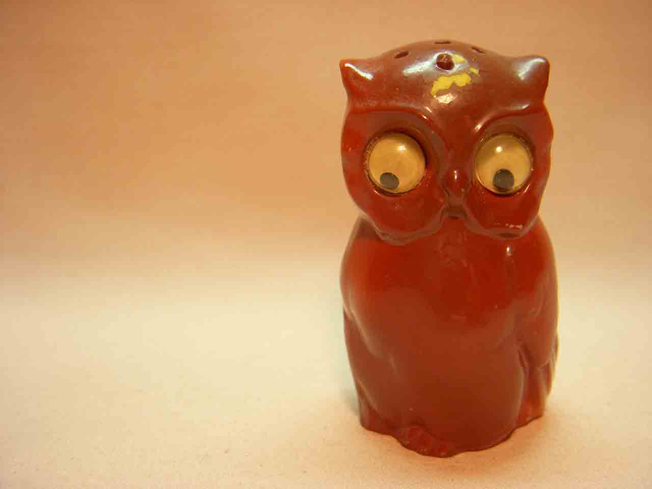 24127 Germany google-eyed animal salt and pepper shakers - owl